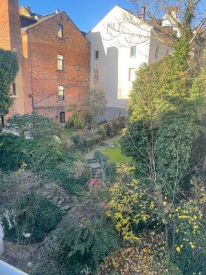 **Wunderschöne Maisonette im Herzen der Stadt**Balkon**Einbauküche**