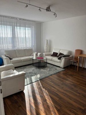 Modernisierte 3-Zimmer-Eigentumswohnung mit Balkon, Aufzug und sehr guter Infrastruktur in Krefeld