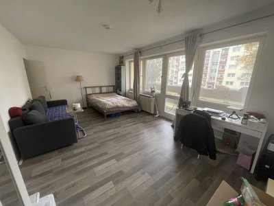 Helle 38 m² Wohnung mit Balkon (8m²)in Gröbenzell