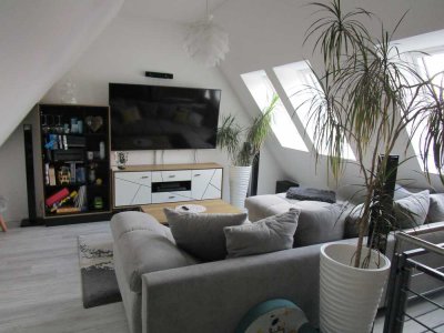 Pf-Eutingen, wunderschöne. ca. 75 m² gr. 3 Zi.-Maisonette-Whg., Dachbalkon, Keller, Duplexparker