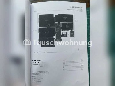 Tauschwohnung: 4-Zimmer-Wohnung mit Balkon, Wanne und Fenster im Badezimmer
