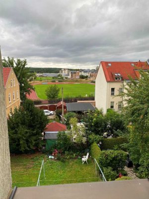 Möblierte 1-Raum Wohnung im Dachgeschoss