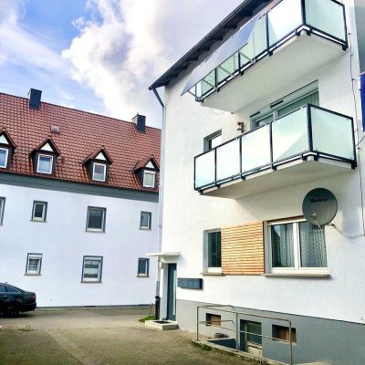 Nie mehr Miete zahlen! Hochwertig renovierte 3-Zimmer-Wohnung  in beliebter Wohnlage !