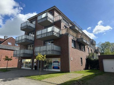 Wohnen über den Dächern von Oldenburg – stilvolles Penthouse mit Dachterrassen und Balkonen