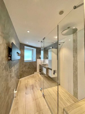 Renovierte Erdgeschosswohnung mit Wärmepumpe und PV-Anlage!