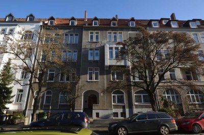 RÖNPAGEL IMMOBILIEN: Südstadt - nette 3-4 Zi. WHG + Balkon