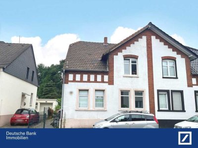 Charmante Doppelhaushälfte mit Garten in Bottrop