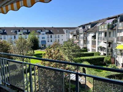 Schöne helle Wohnung mit einem Zimmer sowie Balkon und Einbauküche in Bad Homburg