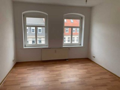 08412! Werdau Markt - Kleine Singlewohnung -