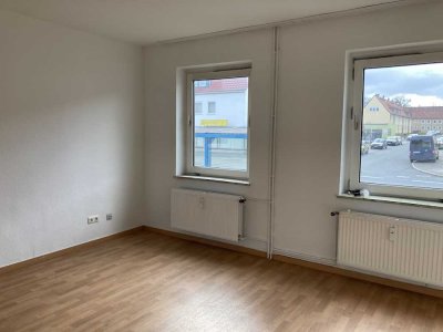 Entspannt leben im Erdgeschoss: Große Küche und Badewanne für Genießer
