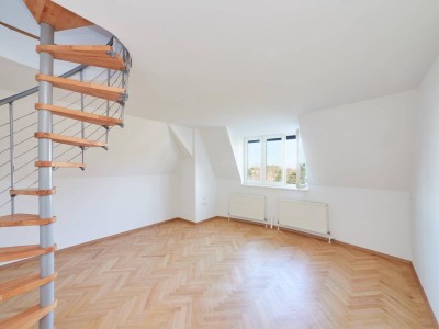 Exklusive Dachgeschosswohnung mit Galerie – 108m² Wohnfläche in ausgezeichneter Lage von Hietzing