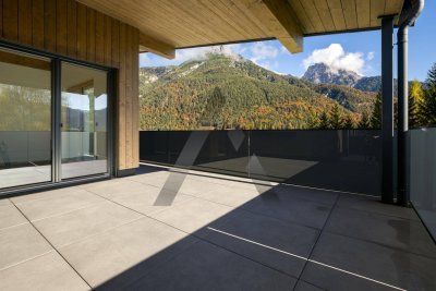 Neubau: Dachgeschosswohnung mit Bergblick und in Seenähe