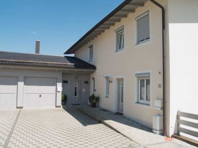 Traumhafte DHH(160m²) mit Studio (40m²)in 94327  Bogen, max.5 Pers.