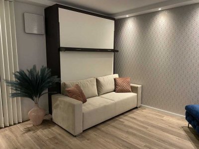 vollständig Möbliertes 1-Zimmer Apartment mit Balkon in Bilk