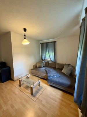 Charmante 3-Zimmer-Erdgeschosswohnung mit Garten in Augsburg-Bärenkeller!