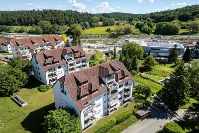 In Allensbach 4-Zimmer-Wohnung mit Balkon und Tiefgarage – nur wenige Minuten zum See!