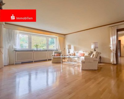 Viel Raum für Stil und Struktur – Wohnung mit Dachterrasse in Neu-Isenburg