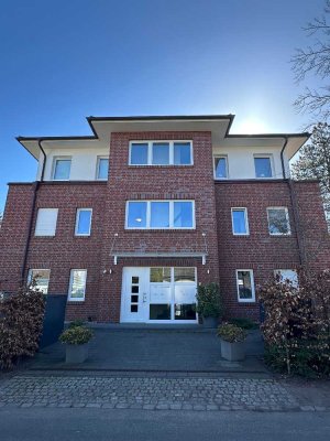 Großzügige und helle 3 Zimmerwohnung im schönen und ruhigen Blankenese