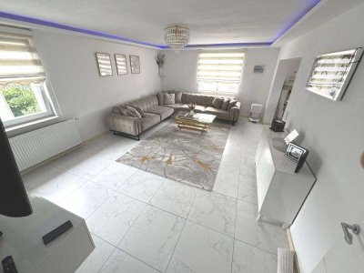 PROVISIONSFREI ! Moderne 4,5-ZKB Wohnung in Kaiserlautern zu verkaufen !