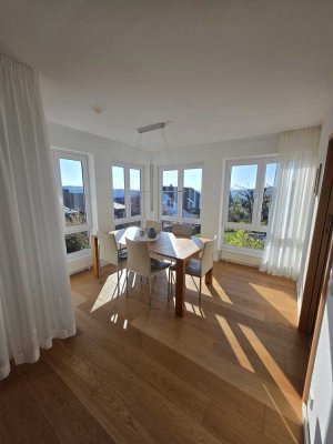 TOPLAGE - RUHE - AUSSICHT - UNVERBAUBAR - SÜDWESTLAGE - MEHR ALS NUR EIN HAUS.