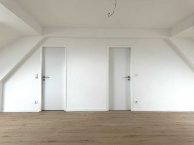 TOP-2-ZKDB vollsanierte Dachgeschoßwohnung mit Küchenzeile