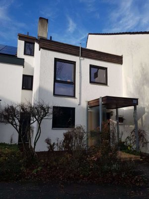 NEUKEFERLOH - Freies Reihenmittelhaus mit 5 Zimmern + Hobbyraum ca. 20,3 m² - KEINE KÄUFERPROVISION