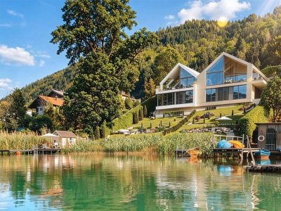 Architekten-Seevilla mit privatem Badesteg am Ossiacher See
