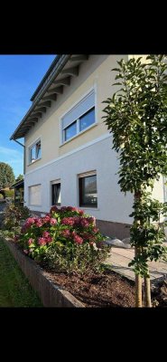 Frankenberg (Eder) | 2-Zi.-EG-Wohnung | Terrasse | Garten | Stellplatz | ab 01.09.2025 �