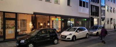 Charmante 1-Zimmer Wohnung, frisch saniert, in Bad Homburg