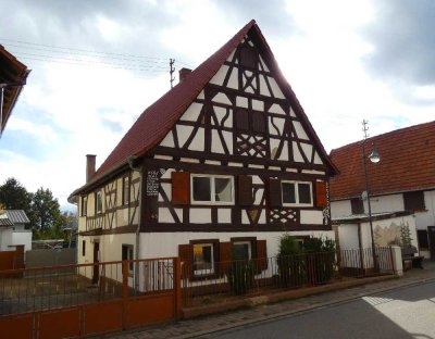 Lieberhaberimmobilie - eines der ältesten Häuser Lustadts