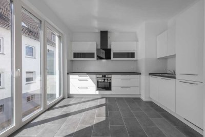 Luxuriöse 3-Zimmer Wohnung mit Einbauküche und Balkon im Herzen von Rösrath-Hoffnungsthal