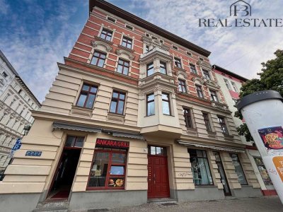 Attraktive 3-Raumwohnung mit 2 Balkonen, Einbauküche und Aufzug