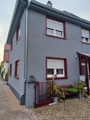 Günstiges 6-Raum-Einfamilienhaus plus ausgebautes DG in Elchesheim-Illingen
