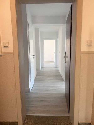 Großzügige 3 ZKDB (1 x WZ, 1 x SZ, 1 x Kind in Altenessen (kein Jobcenter)