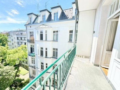 ERSTBEZUG NACH SANIERUNG | TOPLAGE | TRAUMHAFTE ALTBAUWOHNUNG MIT BALKON | HELLE 4 ZIMMER | U-BAHN-NÄHE