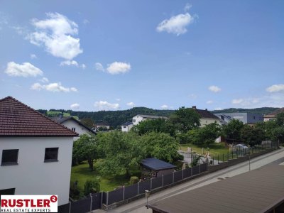 Im Grünen und doch im Ort!