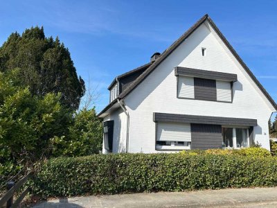 Zukunftsweisend & einzugsbereit: Großes Einfamilienhaus mit PV-Anlage, Wallboxen & 980 m² Grundstück
