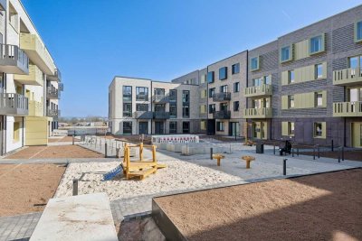 Wohnen am Zollhafen - Großzügige 4 Zimmer-Wohnung mit Balkon und EBK