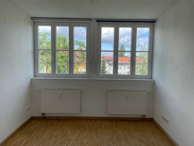 Nachmieter:in gesucht für gemütliche, ruhige Wohnung mit Balkon und Gartenmitbenutzung