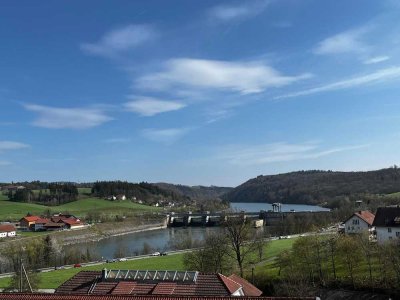 Gemütliche 1-Zimmer-Wohnung, möbliert, mit großer Terrasse und All-Inclusive-Miete, NK inkl. Strom