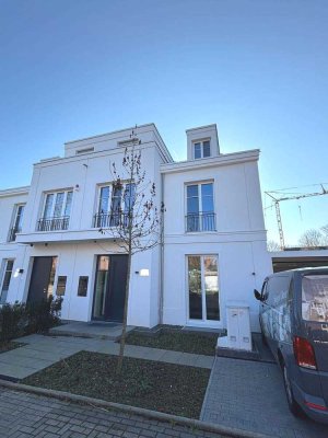 NEUBAU-Erstbezug! nachhaltige Energietechnik, hoher Wohnkomfort...so würde man für sich selbst bauen