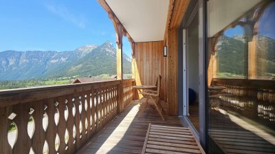 VERMITTELT - Lichtdurchflutete Wohnung mit traumhaftem Dachsteinblick und großen Balkonen