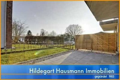 Riesige Fensterflächen für lichtdurchflutete Räume in Norderstedt-Garstedt