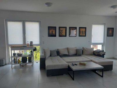 Neuwertige 2 Zimmer-Wohnung