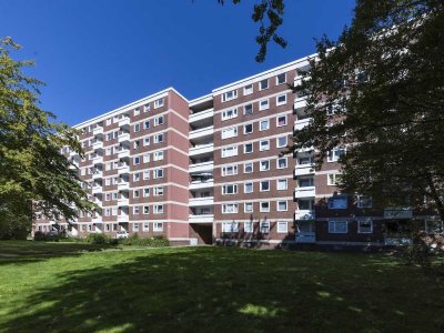 Wir renovieren: 2-Zimmer-Wohnung mit Balkon in Geestemünde - ab Juni 2025