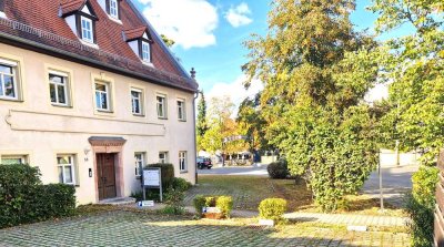 Erstbezug nach Sanierung: Geschmackvolle 3,5-Zimmer-Maisonette-Wohnung mit geh. Innenausstattung