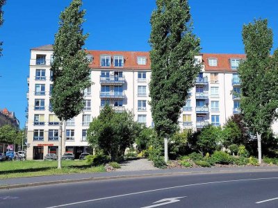 3-Zimmer-Wohnung mit Weitblick und sympathischen älteren Mietern
