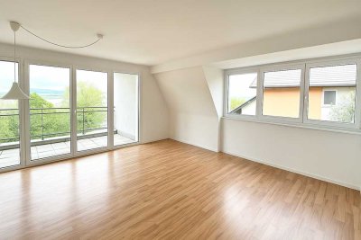Lichtdurchflutete 2 Zimmer Maisonette Wohnung Wiesbaden Nordenstadt