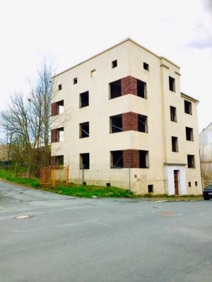 Geräumiges, günstiges 12-Raum-Mehrfamilienhaus in Oelsnitz Vogtland Oelsnitz/Vogtland