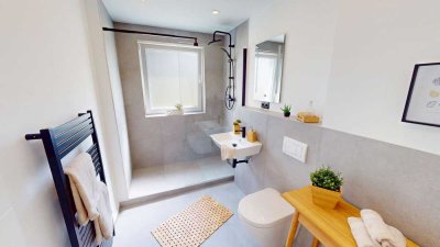 IDEAL FÜR JUNG UND ALT - SANIERTE BALKONWOHNUNG IM ERDGESCHOSS!